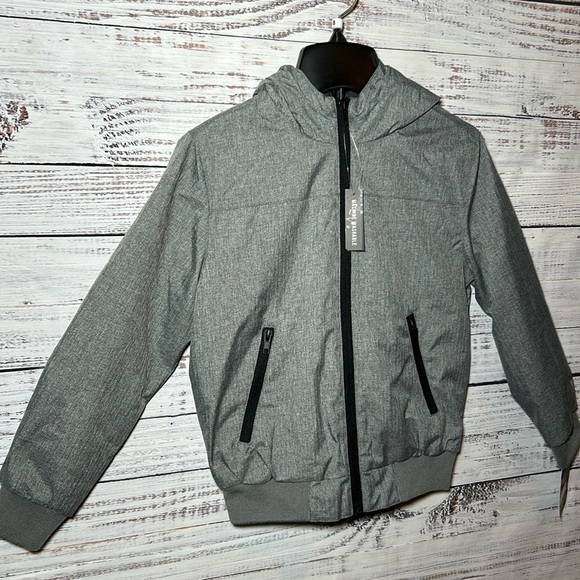 First Wave Gray Jacket Thick Zip Up Hood Size 8 NWT - Picture 3 of 15